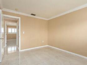 633 Northeast 2nd Avenue - Photo 1 of 1