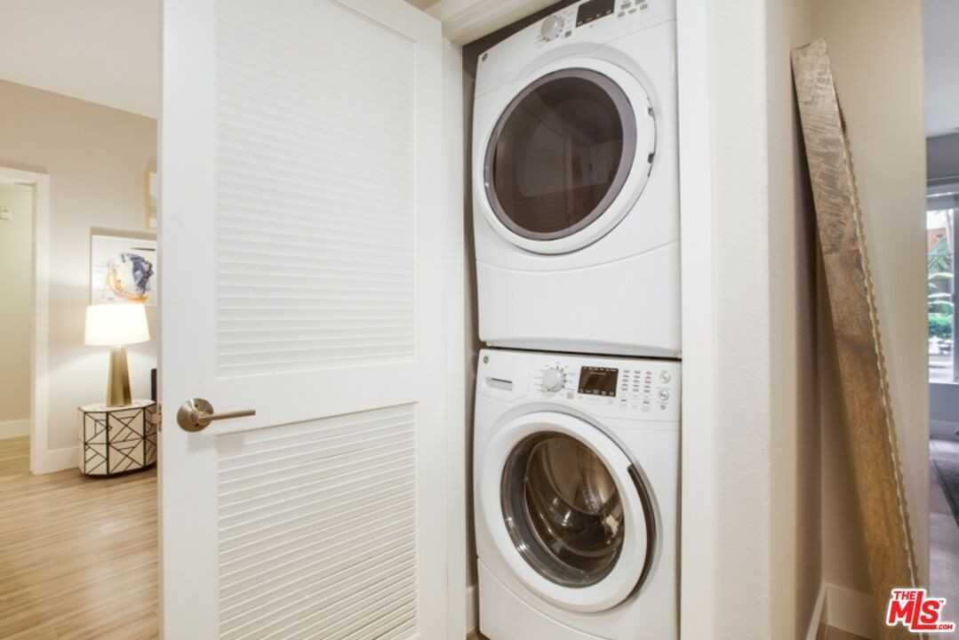 6260 West Third Street #6260-3108 - Photo 3 of 9