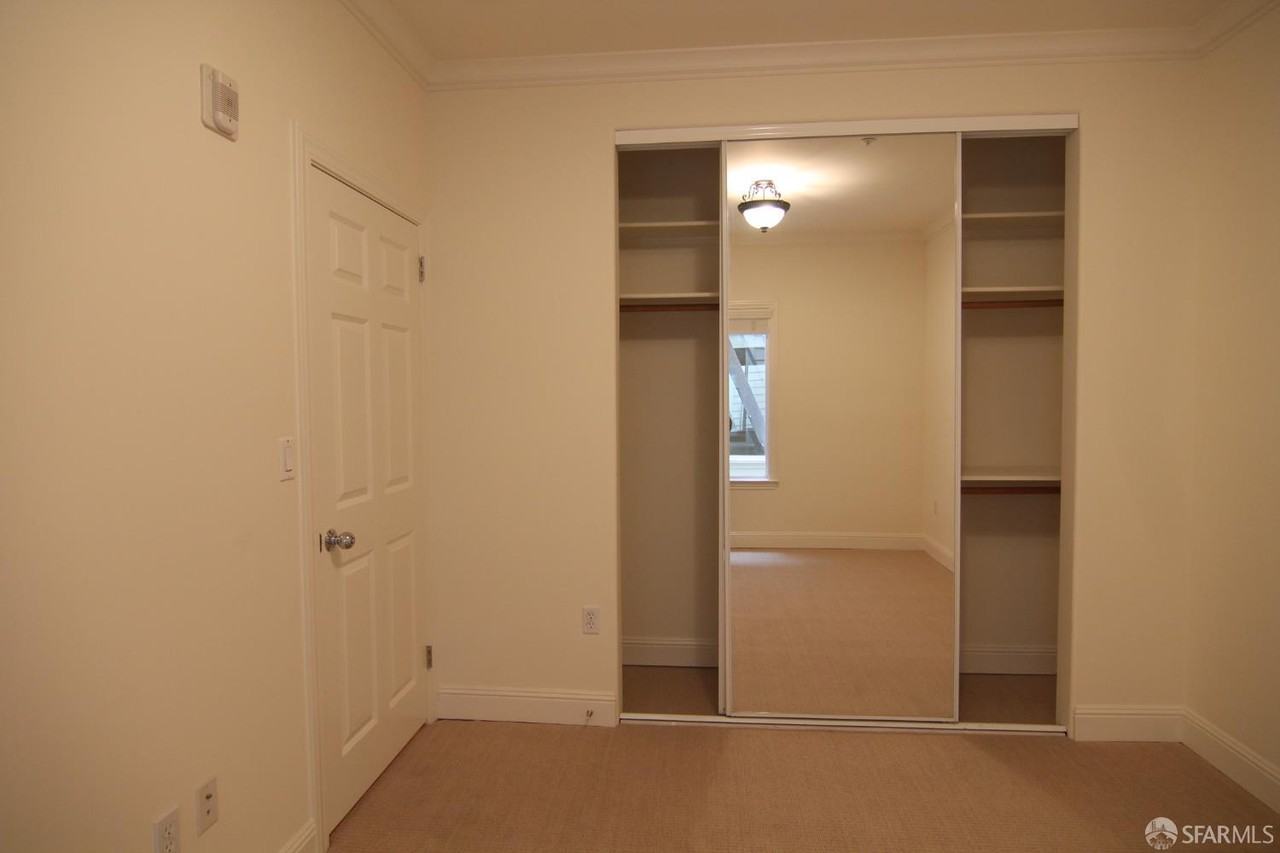 471 7th Avenue #471-2