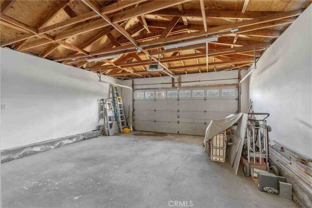 309 Tonopah Ave #309 - Photo 3 of 21