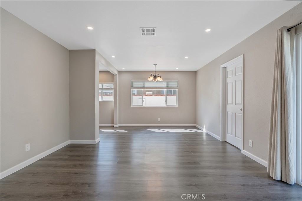 309 Tonopah Ave #309 - Photo 4 of 21