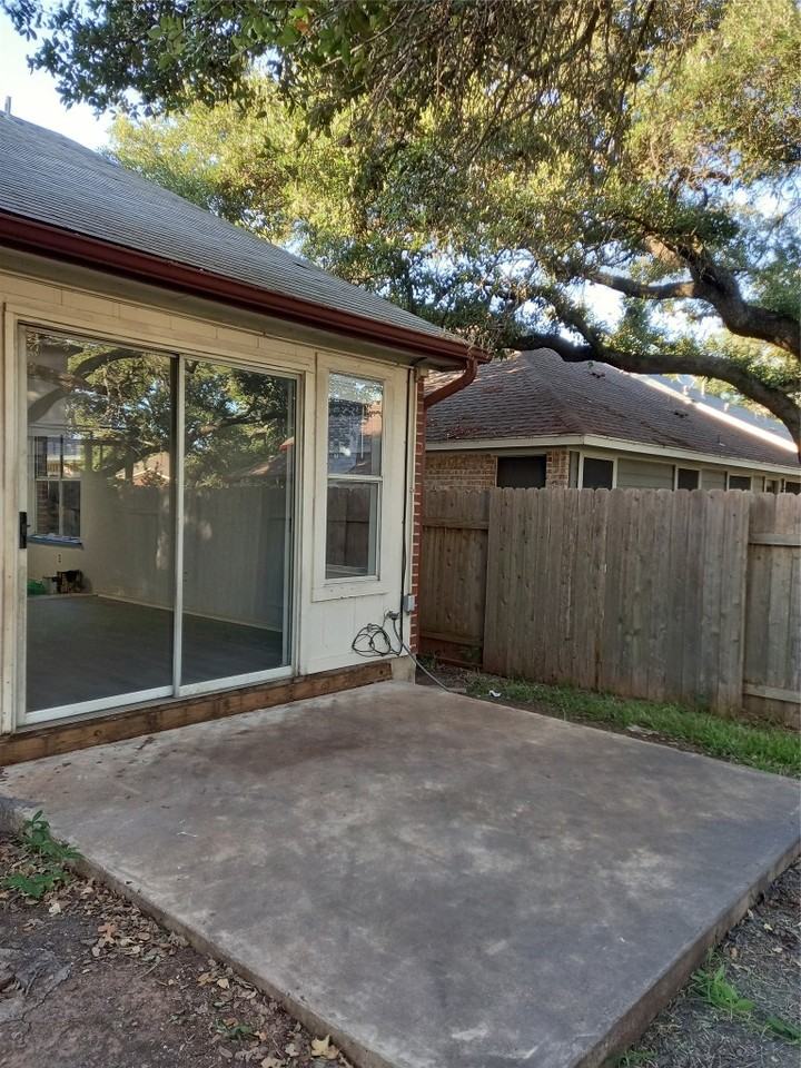 2018 Old Mill Rd #2018 - Photo 5 of 22