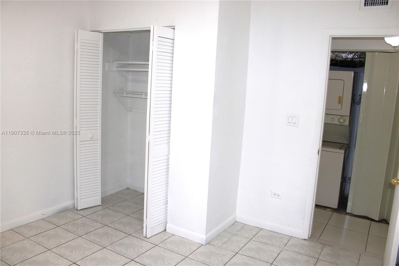 9760 Sw 184th St #976012D - Photo 2 of 41