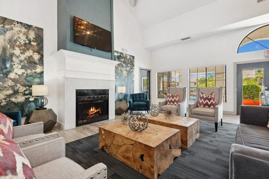 Lore South Mountain - Photo 3 of 40