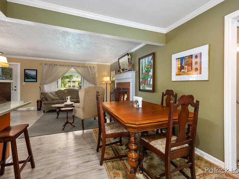 583 Kingsbury Street Northwest - Photo 4 of 20