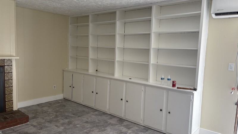 5229 Mountain View Drive - Photo 7 of 19