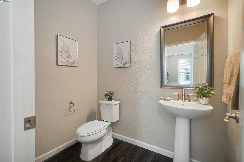 26583 Greta Ln - Photo 4 of 19