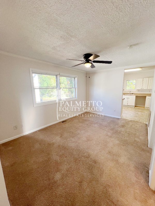 823 Silver Avenue - Photo 6 of 17