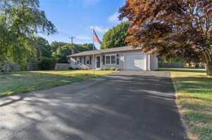 featured image of 8 Indian Field Road