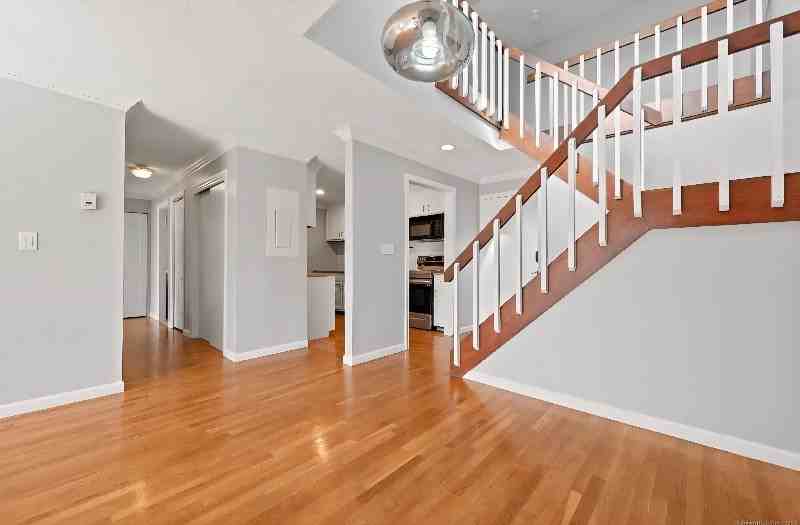 140 Kane Street #D4 - Photo 4 of 20