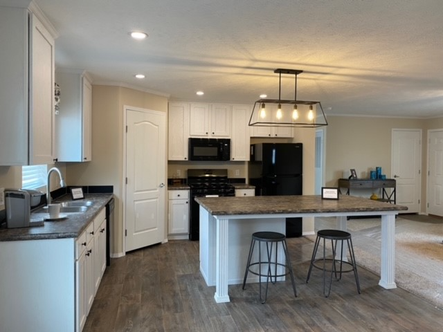 1132 Stoneridge Court - Photo 3 of 16