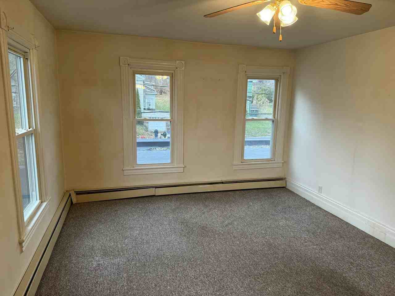 1 Sisson Street, Unit 3 Sisson St. - Photo 4 of 16