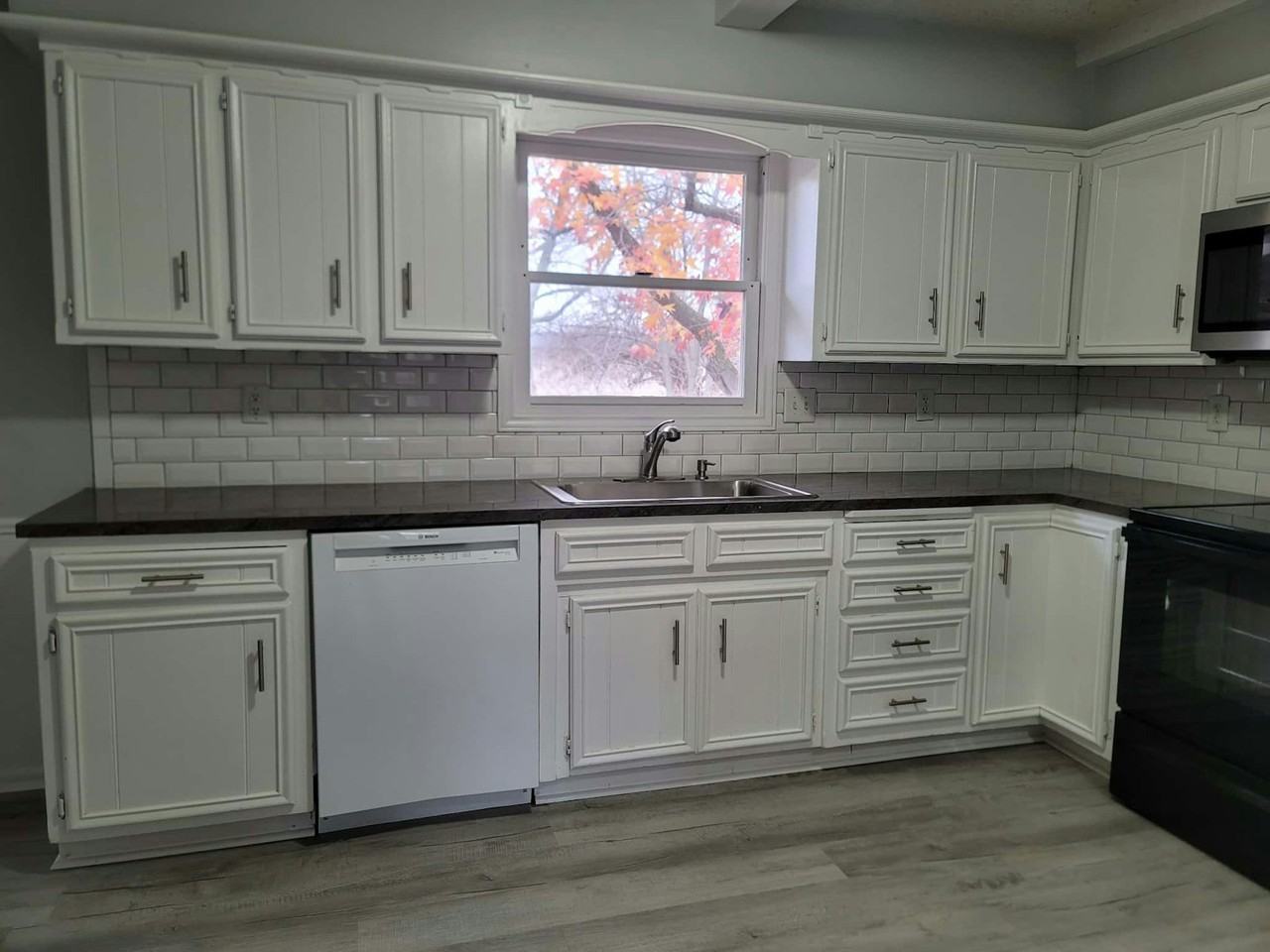 621 Ridgeway Road - Photo 6 of 17