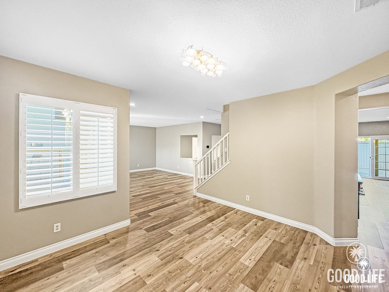 1124 Brighton Dr - Photo 6 of 34