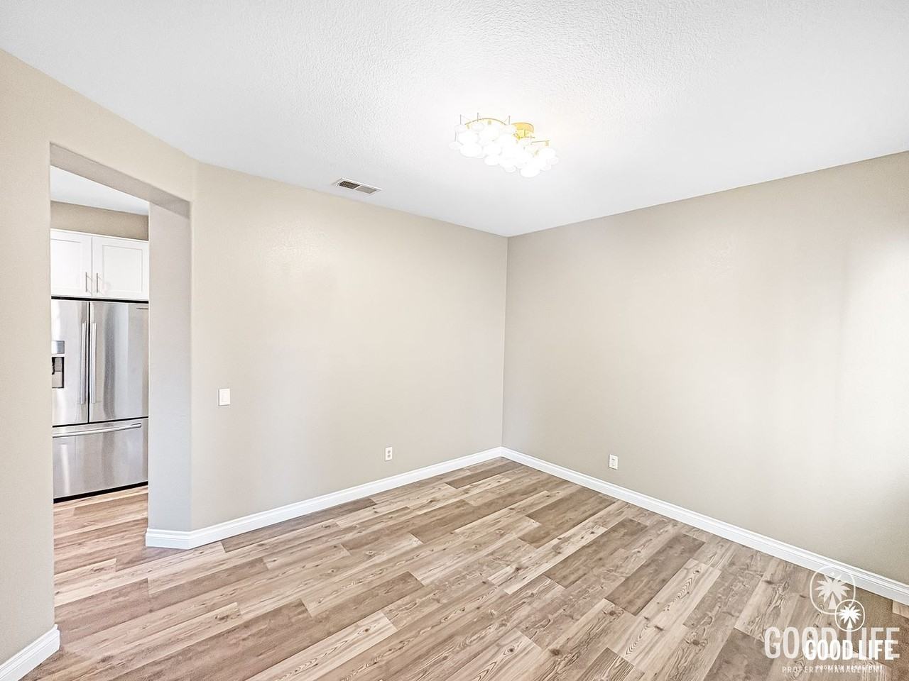 1124 Brighton Dr - Photo 7 of 34