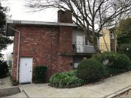 featured image of 2327 West Plymouth Street