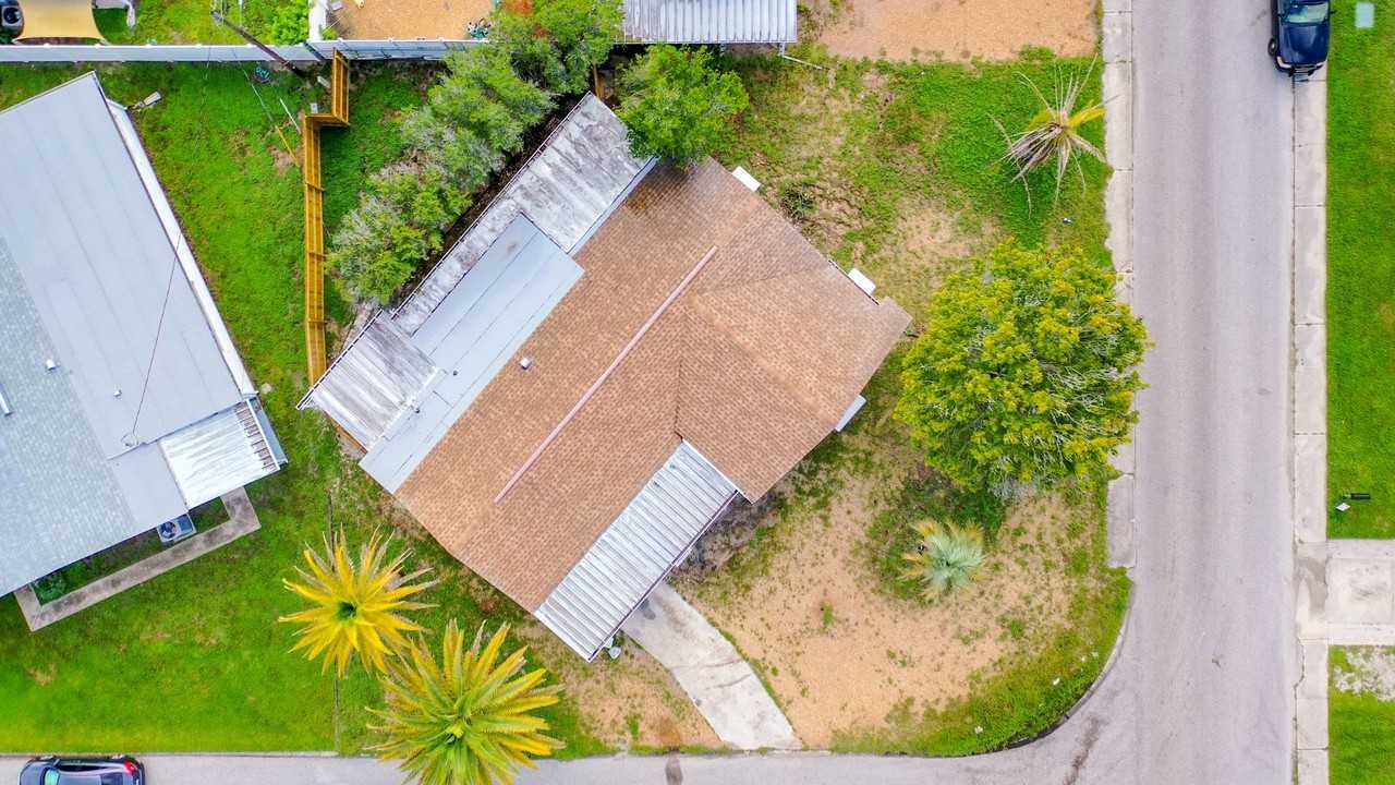 3244 Winder Dr - Photo 3 of 23