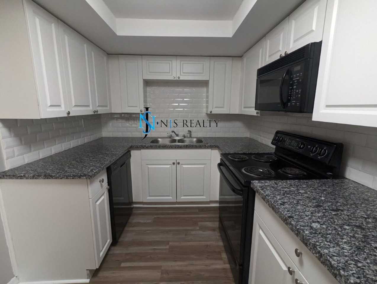 3244 Winder Dr - Photo 7 of 23