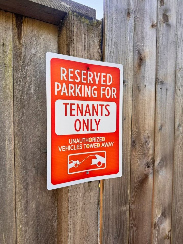 438 10th Court - Photo 6 of 19