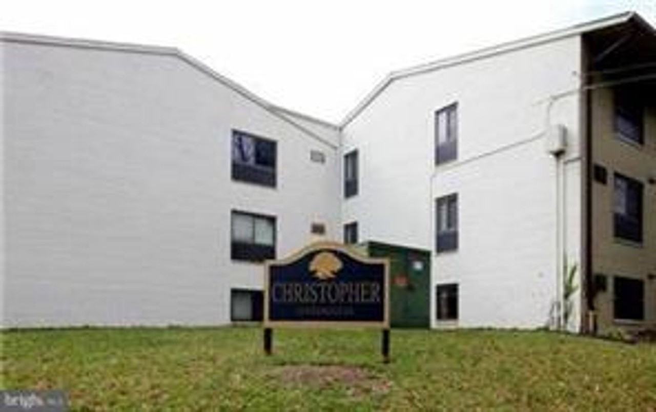 3101 Naylor Road Southeast - Photo 2 of 13