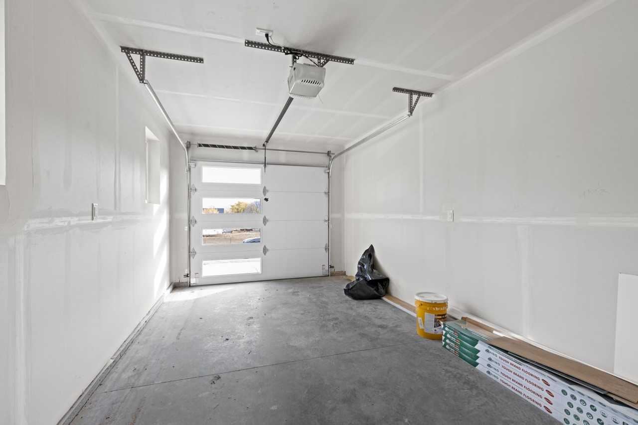 865 9th St West - Photo 2 of 47