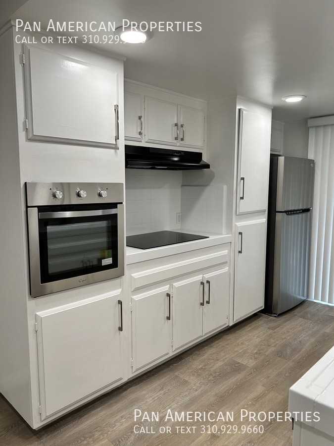 190 Centennial - Photo 4 of 11