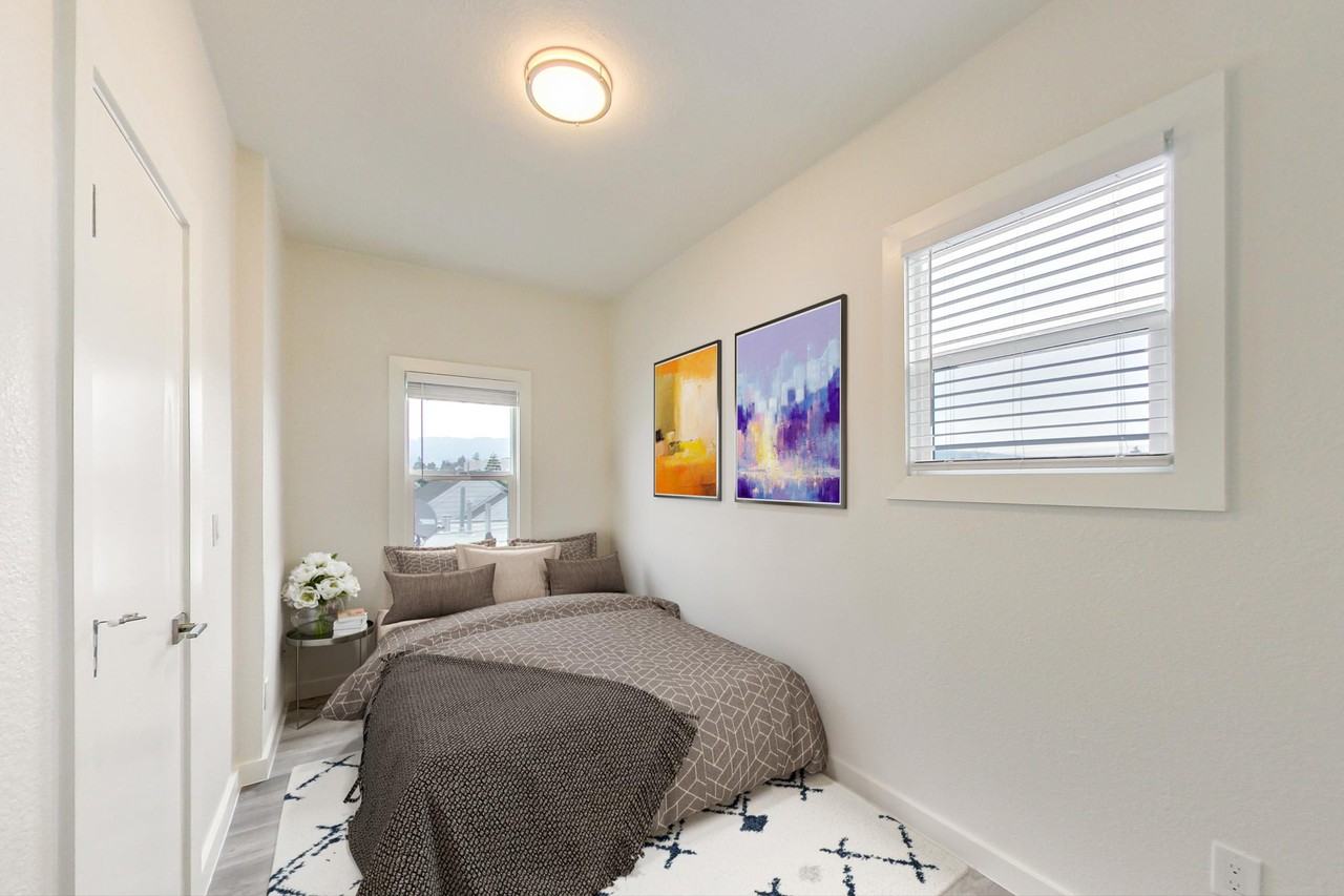 1616 35th Avenue - Photo 7 of 15