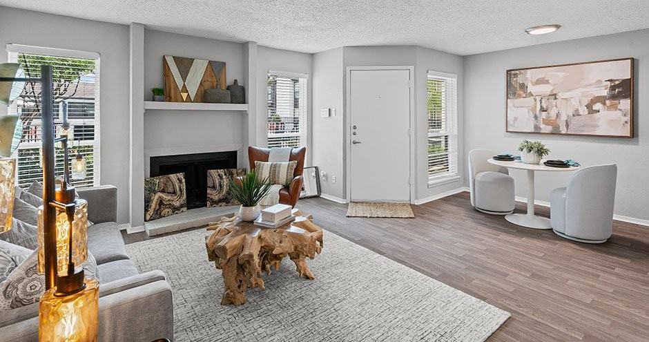 The Oakley - Photo 5 of 22