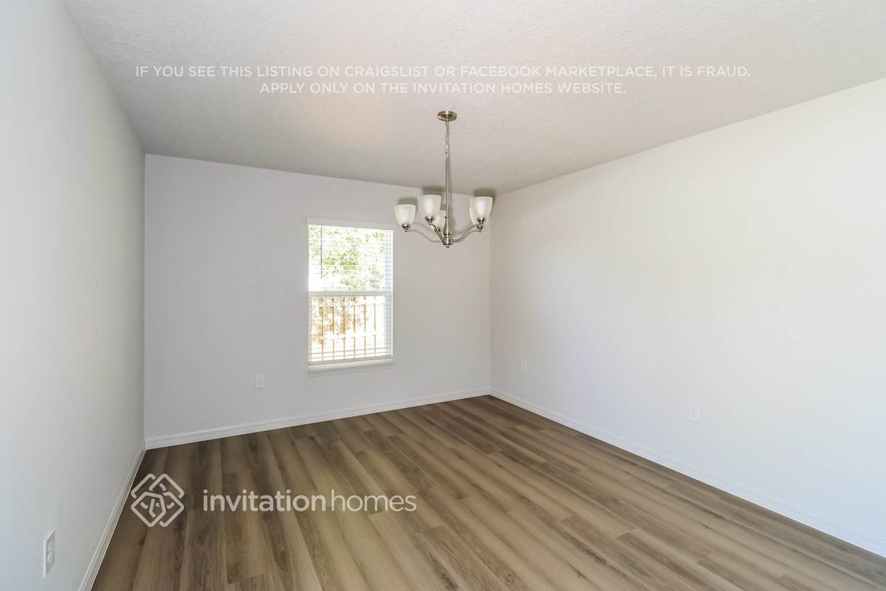 1870 Calmar St Nw - Photo 6 of 16