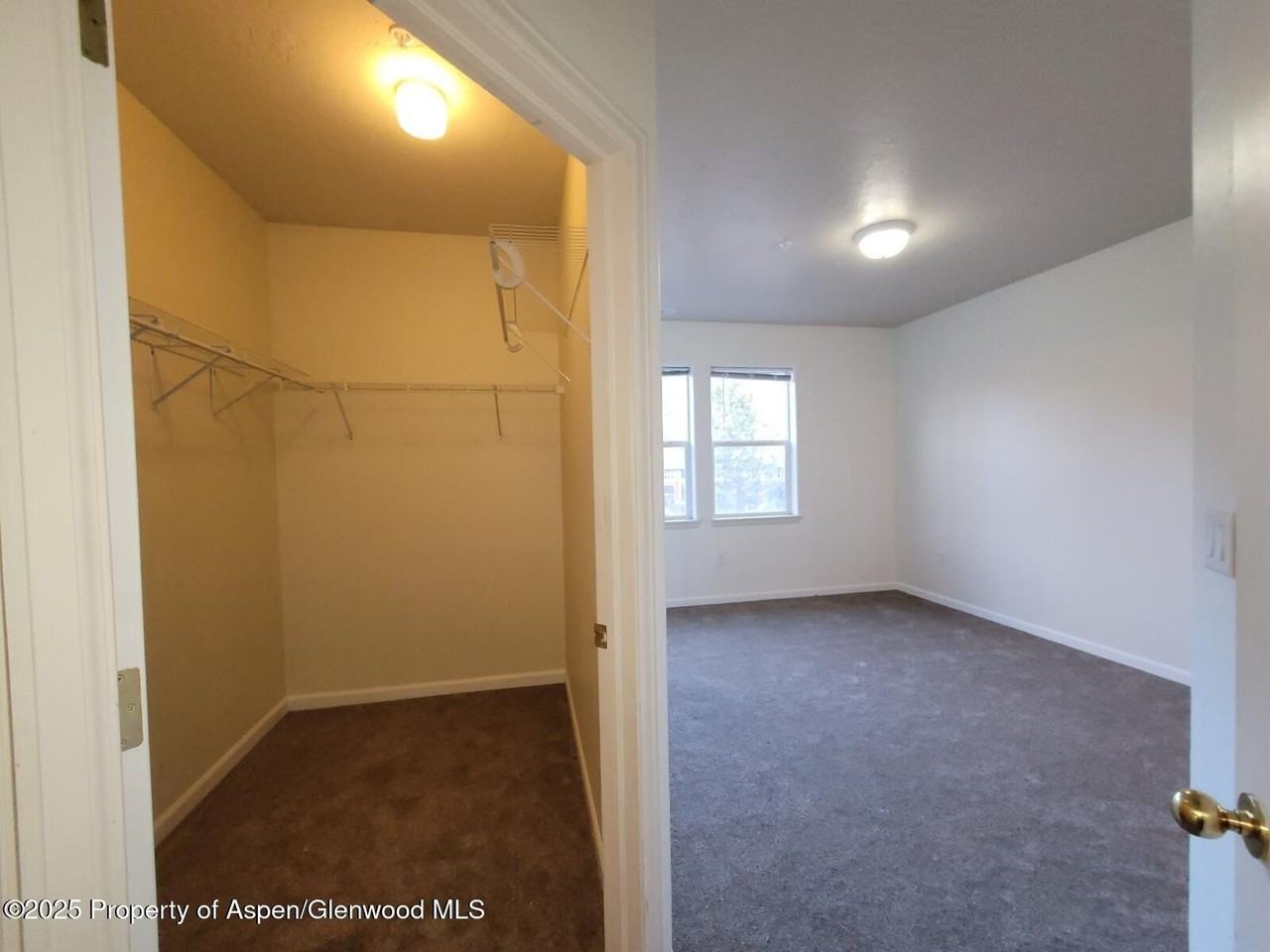 2701 Midland Avenue #511 - Photo 6 of 21