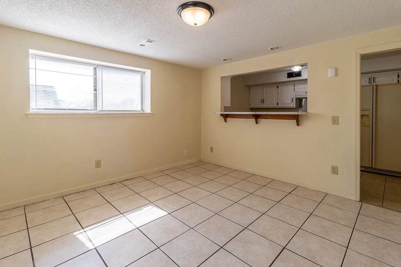 3 Sheridan Road - Photo 3 of 11