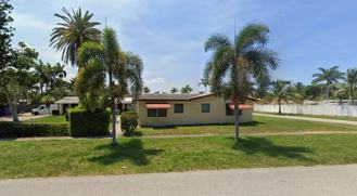 8plex Hollywood - Photo 1 of 1