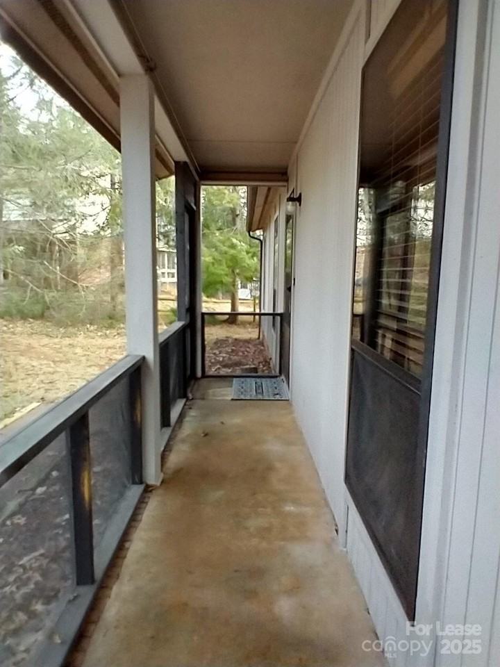 335 Heather Court - Photo 3 of 17