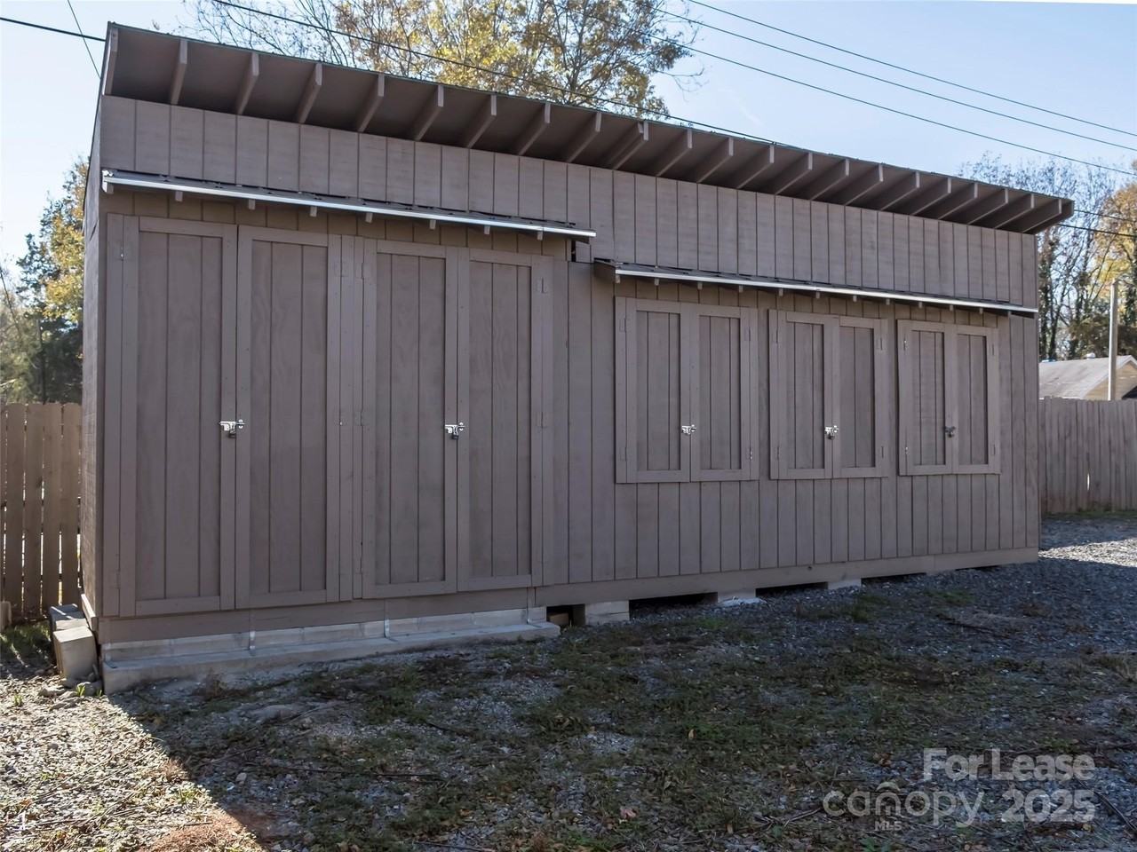 301 Mcallister Street - Photo 6 of 21