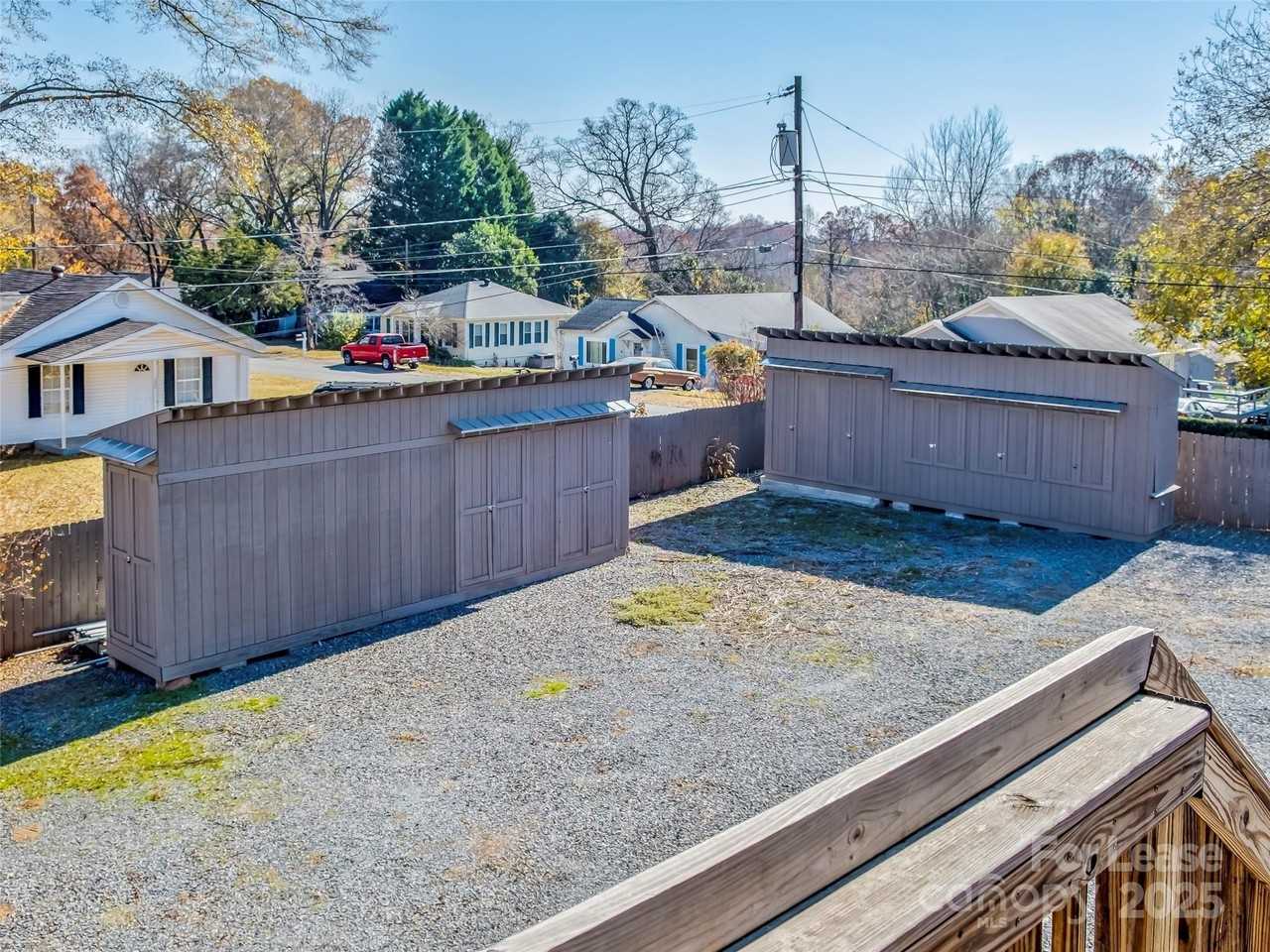 301 Mcallister Street - Photo 7 of 21