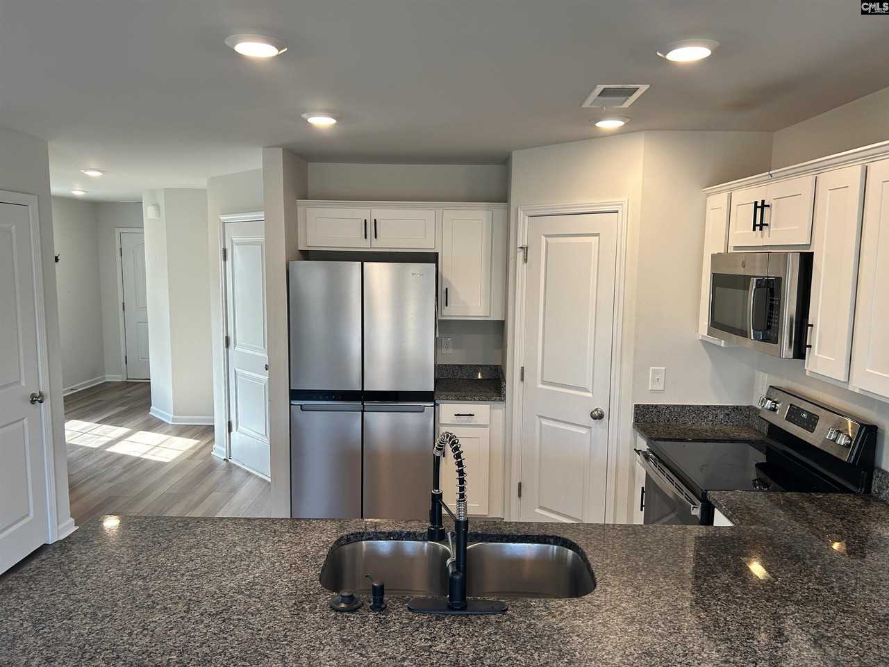 1449 Tanreall Dr - Photo 7 of 50