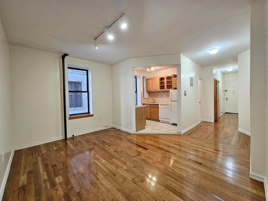 610 West 150th Street - Photo 2 of 9