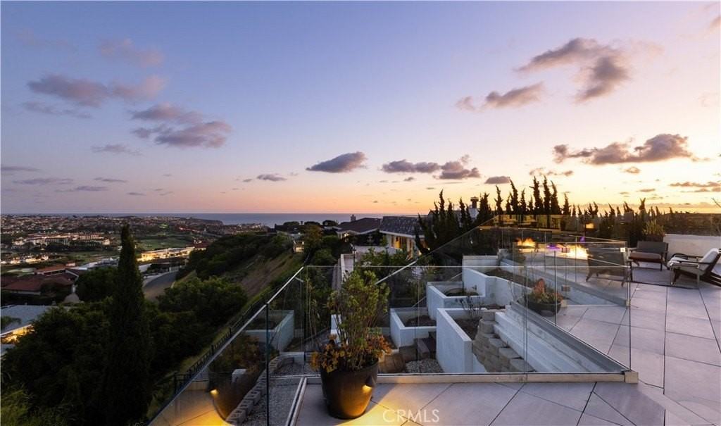 32492 Azores Rd - Photo 5 of 50