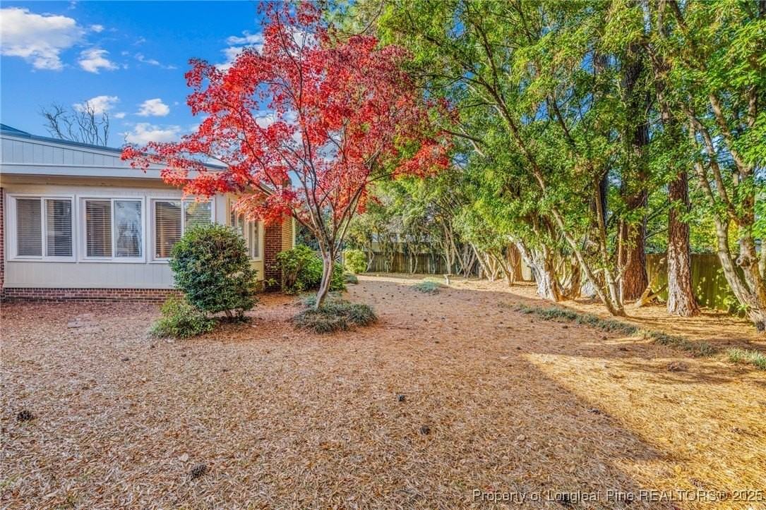 2706 Huntington Rd - Photo 5 of 36