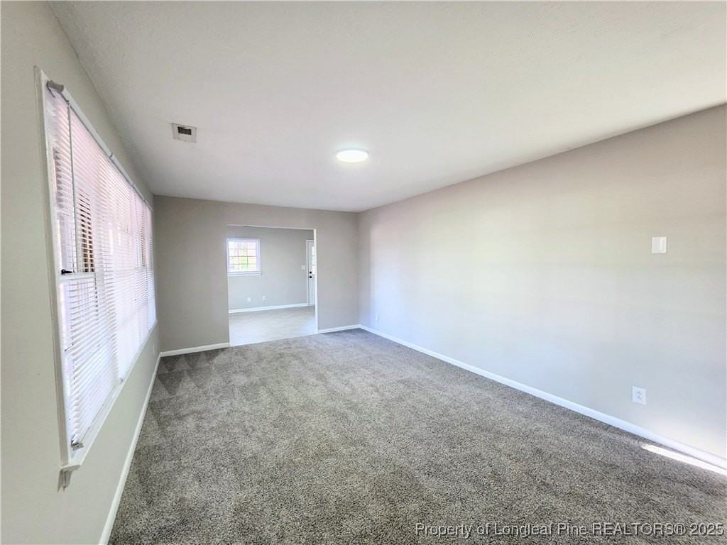 7525 Kisco Dr - Photo 5 of 15