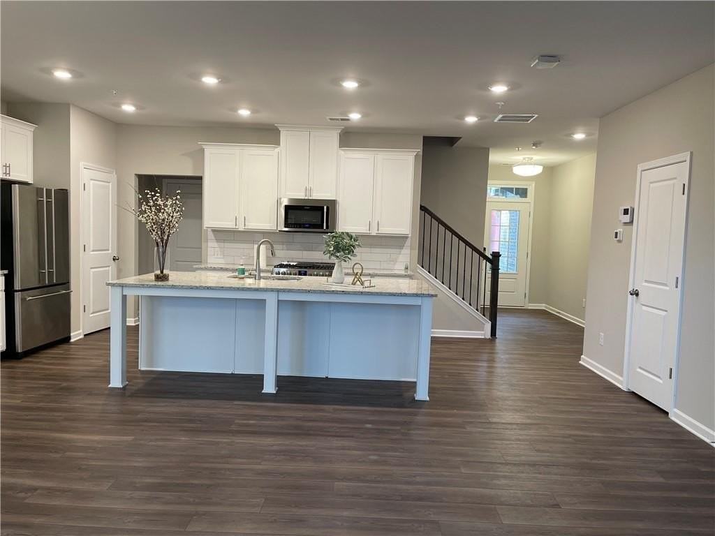 500 Duval Drive - Photo 2 of 21