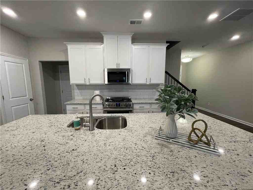 500 Duval Drive - Photo 5 of 21