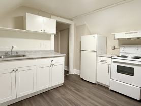 1073 Albert Road #UPPER - Photo 1 of 1