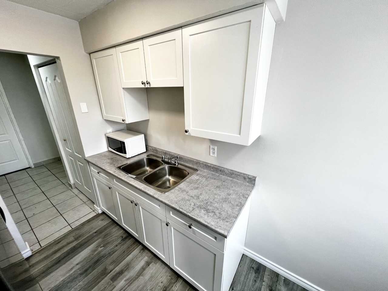 591 Wellington Ave #101 - Photo 6 of 16