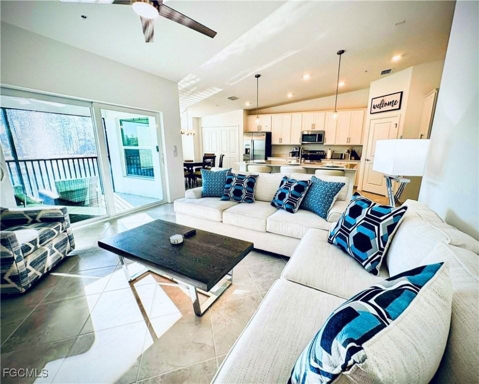 15155 Bluffton Ln Unit 523 #523 - Photo 3 of 24