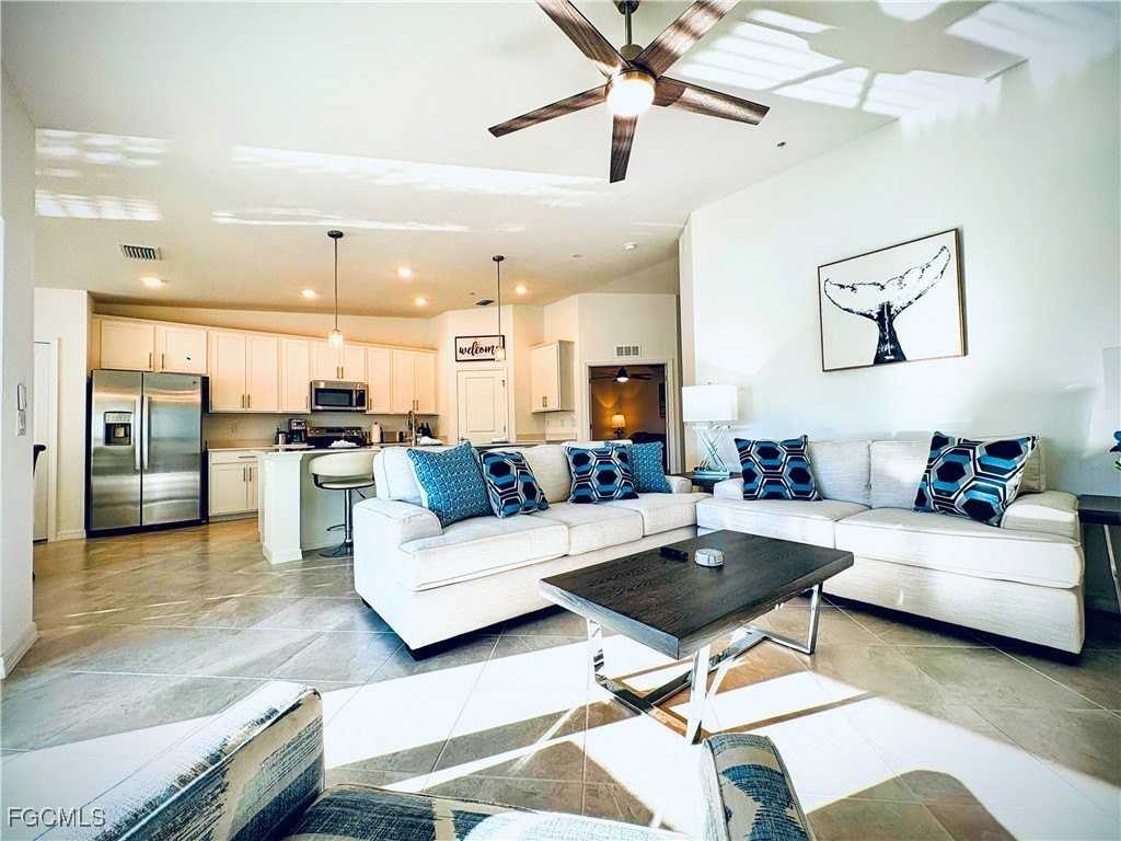 15155 Bluffton Ln Unit 523 #523 - Photo 5 of 24