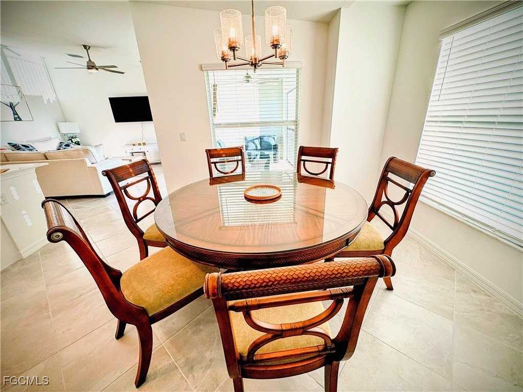 15155 Bluffton Ln Unit 523 #523 - Photo 6 of 24