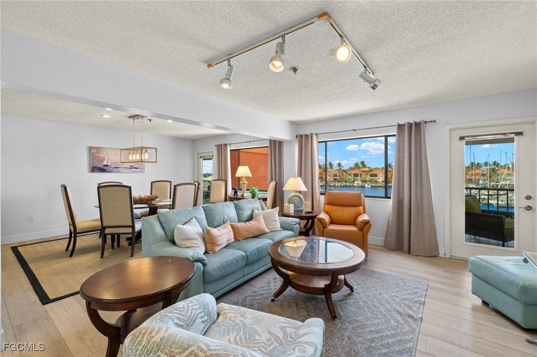 3170 Matecumbe Key Rd Apt 134 #134 - Photo 4 of 31