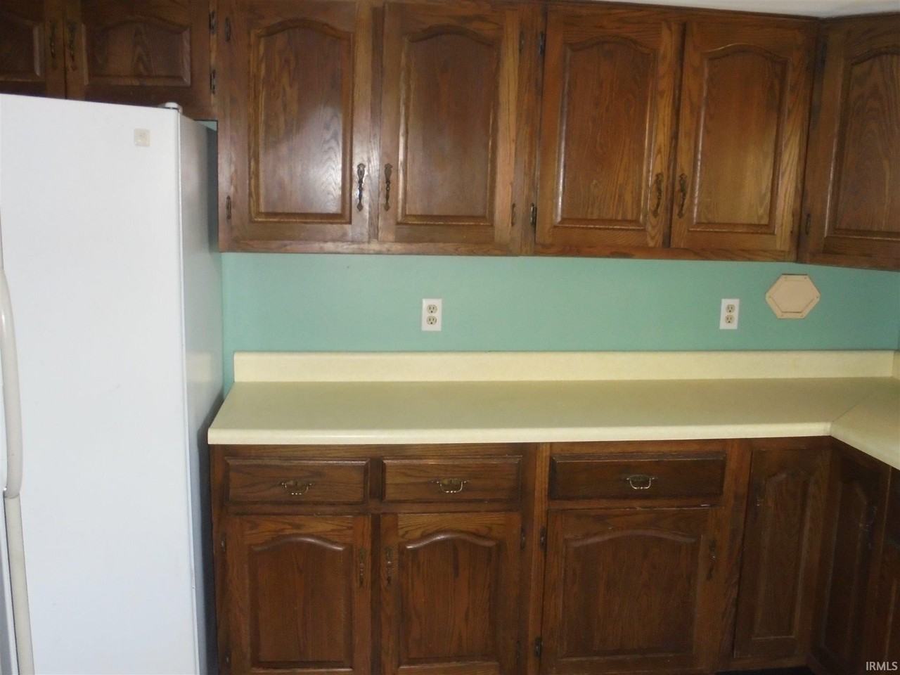 1709 Tecumseh Street - Photo 4 of 18