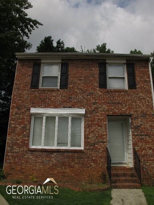 223 Flat Creek Court - Photo 3 of 16